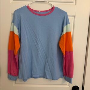 Amazon Women's Multicolor Long Sleeve Tee